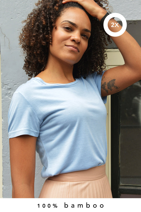 2x 100% bambus t-shirt hellblau damen (sonderanfertigung in Bali + naturfarbstoff)